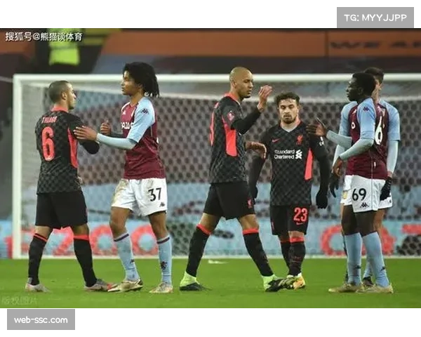 鹰眼系统故障导致热刺对阵维拉比赛中断五分钟，裁判依据备用系统恢复比赛